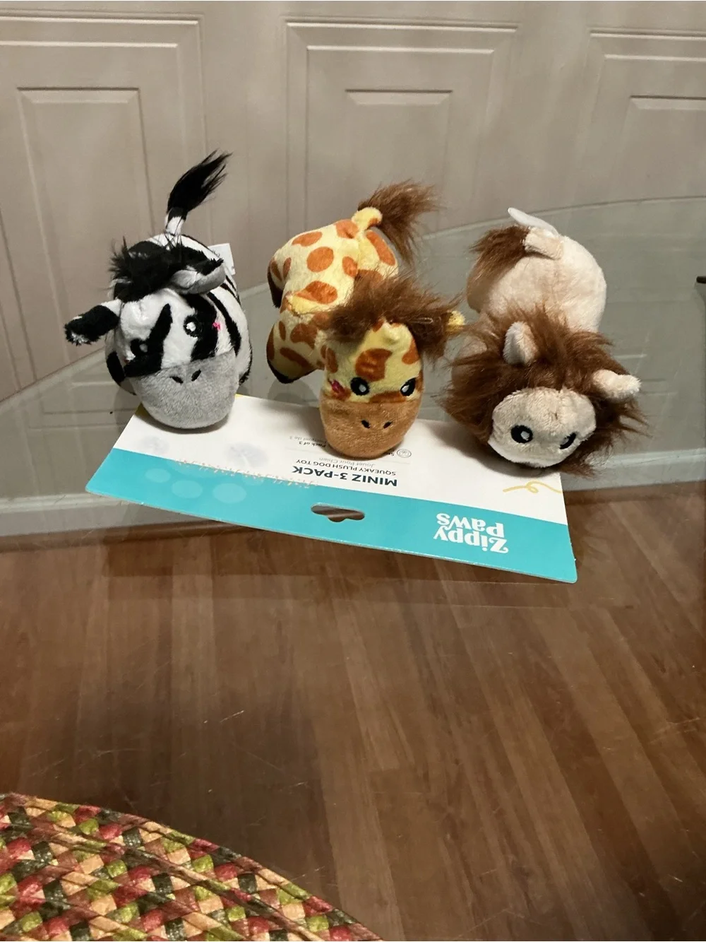 Brand Zippy Paws 3-Pack MINIZ Leon Zebra Giraffe Squeaky Plush Dog Toy